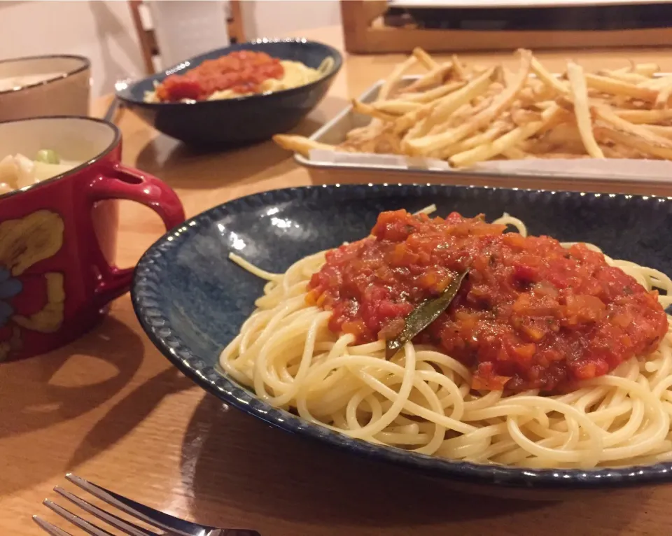 Snapdishの料理写真:トマト🍅スパゲッティ|Yuriさん