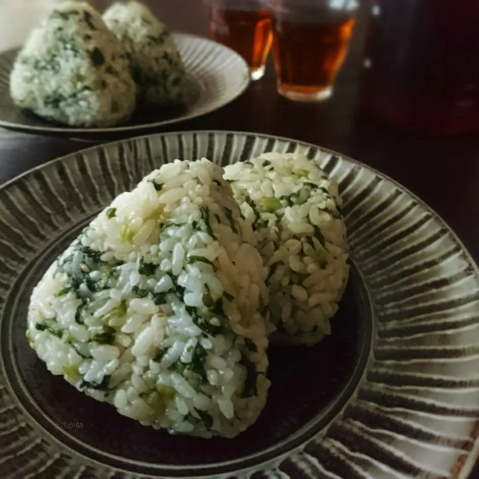 大根葉の菜飯おにぎり |うさかめさん