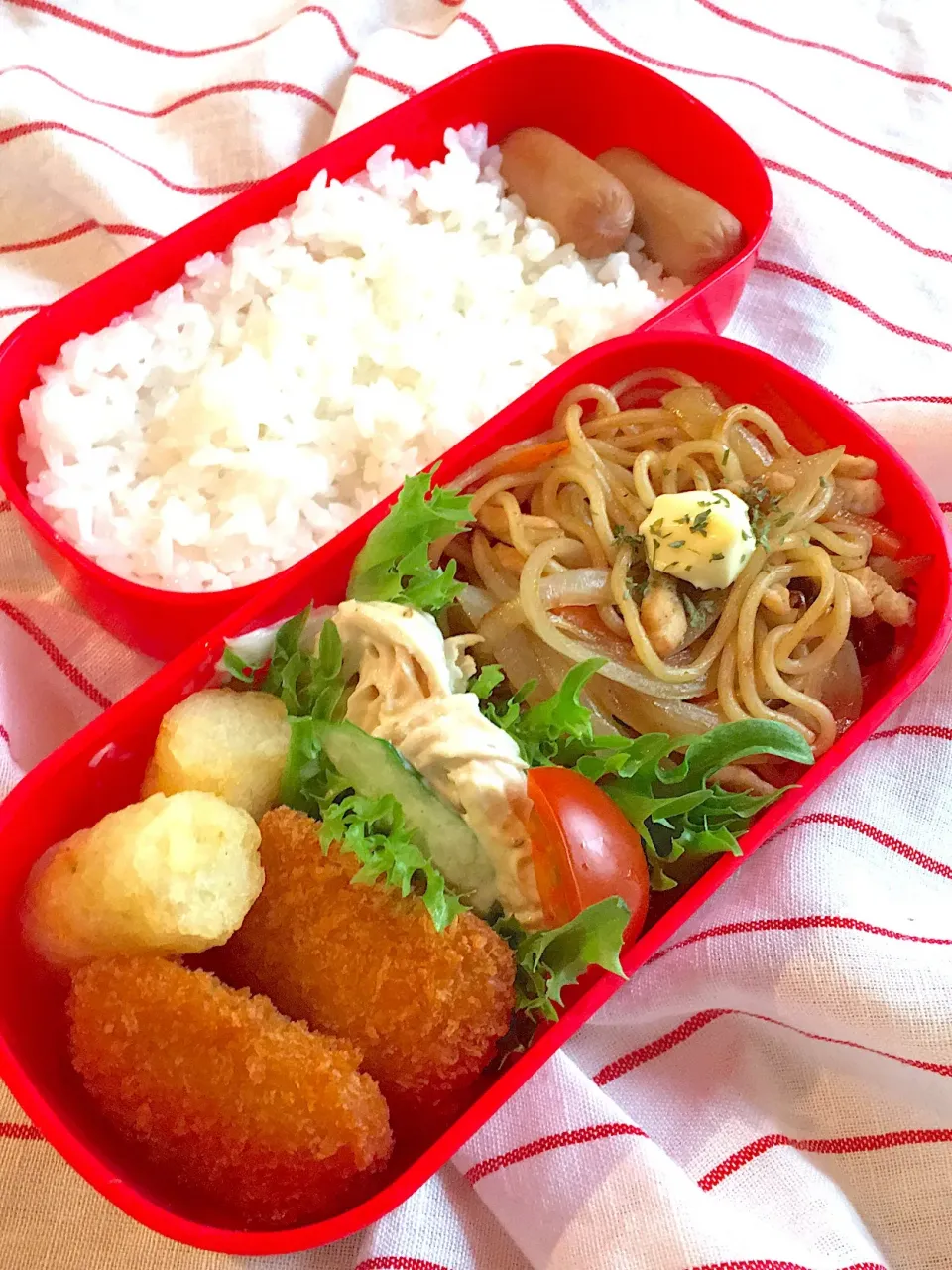 Snapdishの料理写真:焼きそば弁当|Rieさん