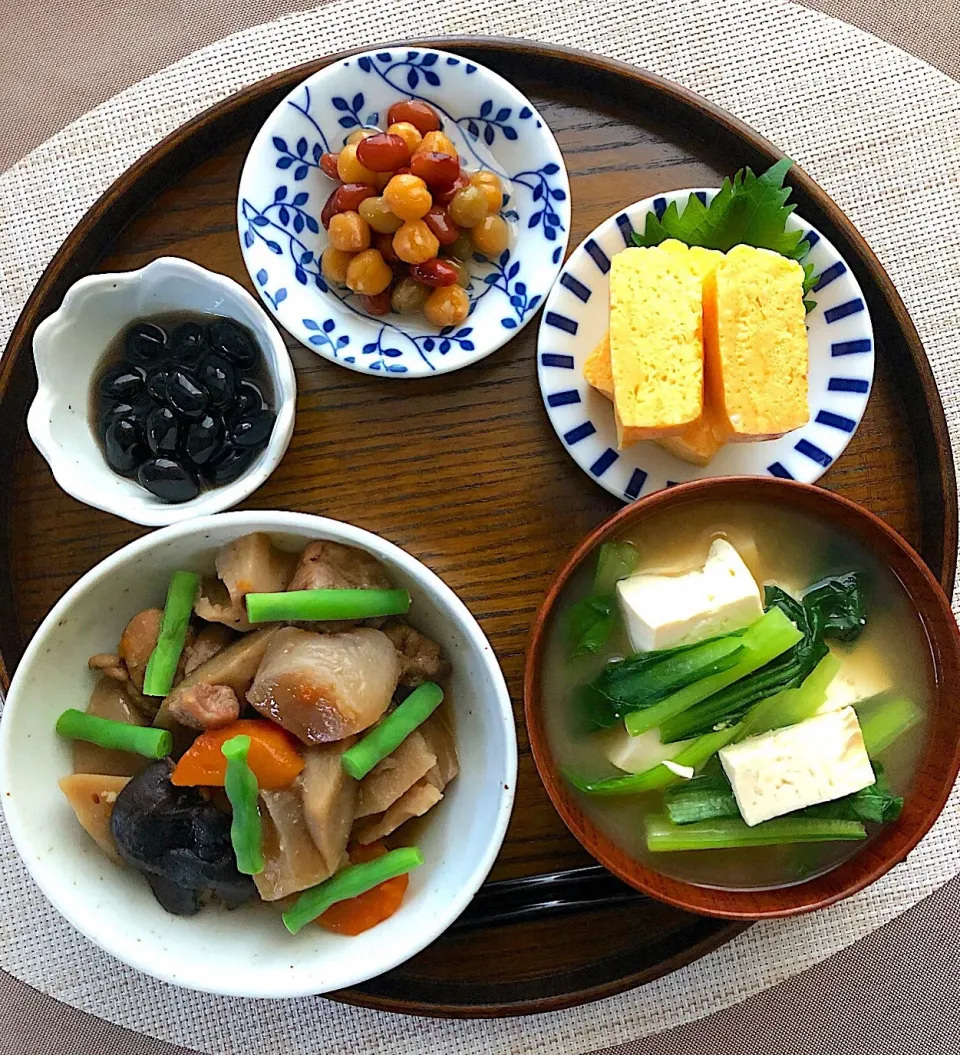 朝ごはんを食べよう☺️和食色々で朝ごはん😄|あしゃぱんさん