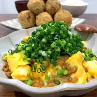 Snapdishの料理写真:我が家の定番 オム納豆|aiaicoccoさん