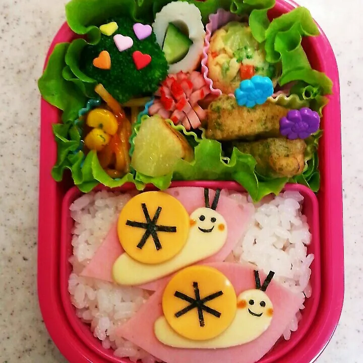 カタツムリ弁当♪|sさん