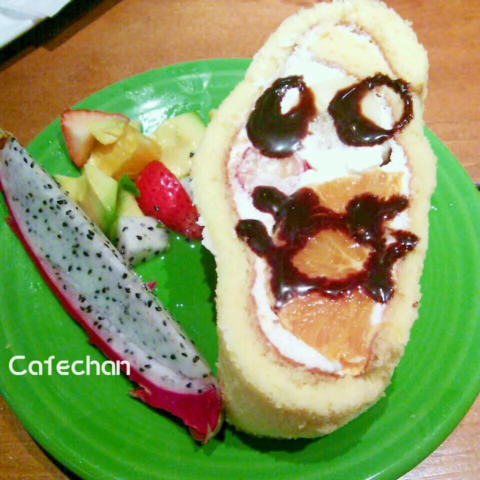 ＼(^o^)／   ドクロのロールケーキ!!|cafechanさん