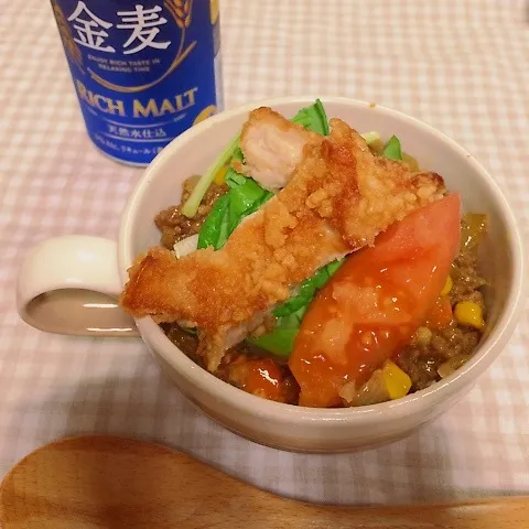 今日の晩御飯(*^.^*)娘お手製ドライカレー丼チキン乗せ！|ゆきさん