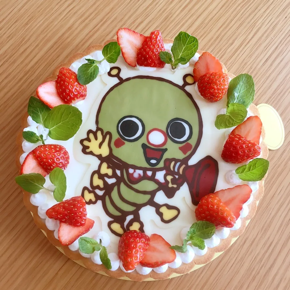 1歳の息子のお誕生日にむしむしくんケーキ❤︎|Reichangさん