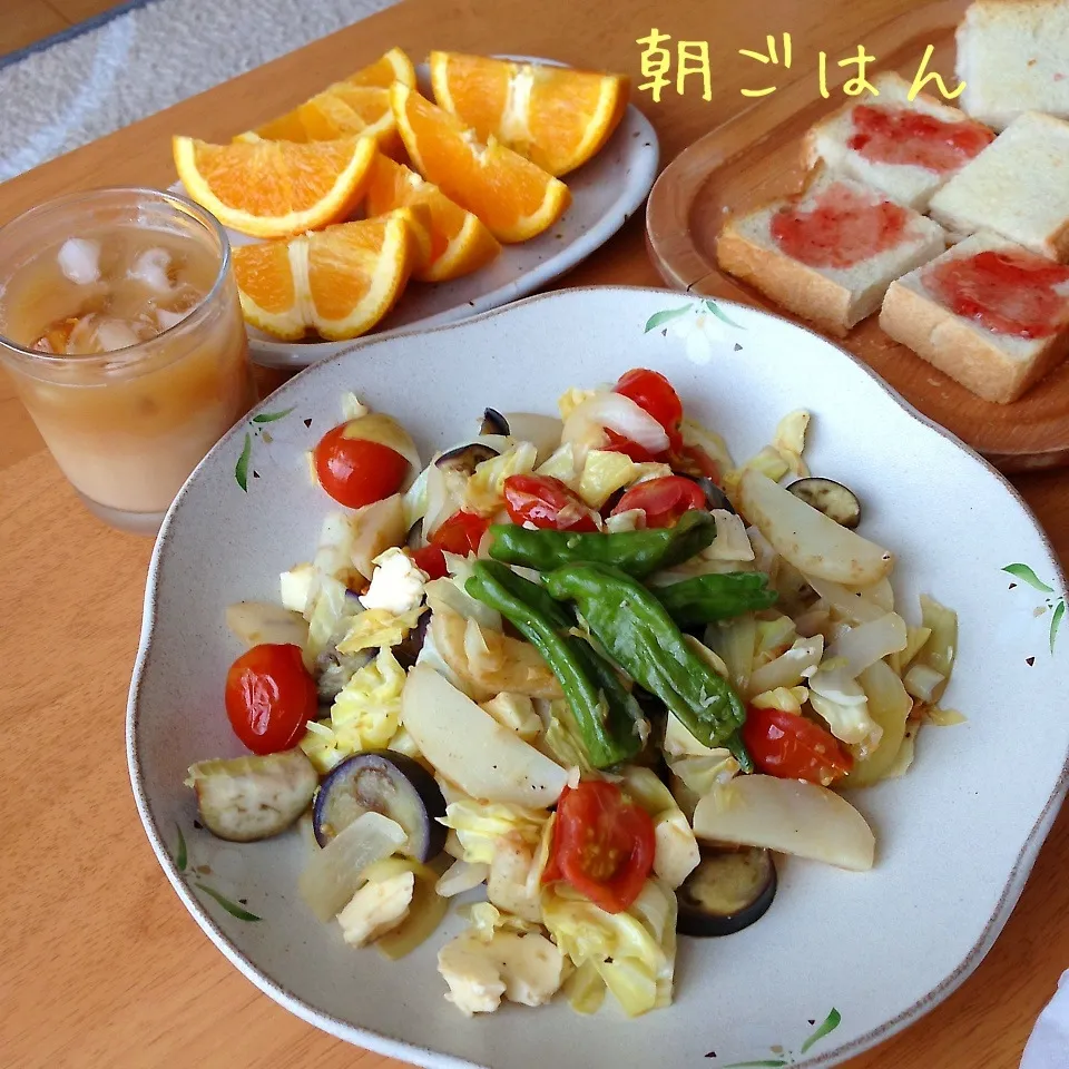 蒸し野菜で朝ごはん|とももさん