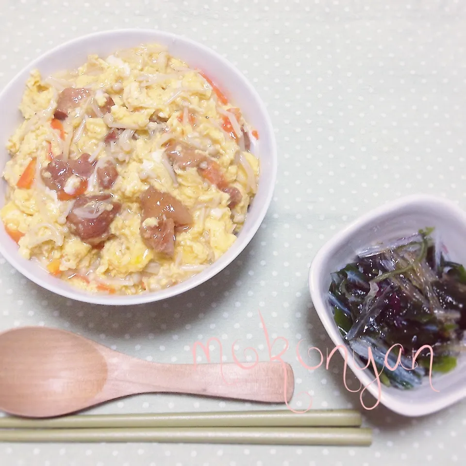 Snapdishの料理写真:缶詰で簡単親子丼|もこにゃんさん