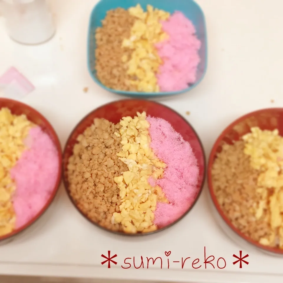 旦那作！三男リクエストの三色丼♪|sumire-koさん