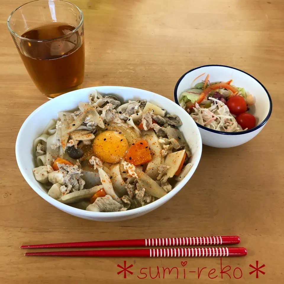 Snapdishの料理写真:昨日の残りで豚汁うどん きしめん|sumire-koさん