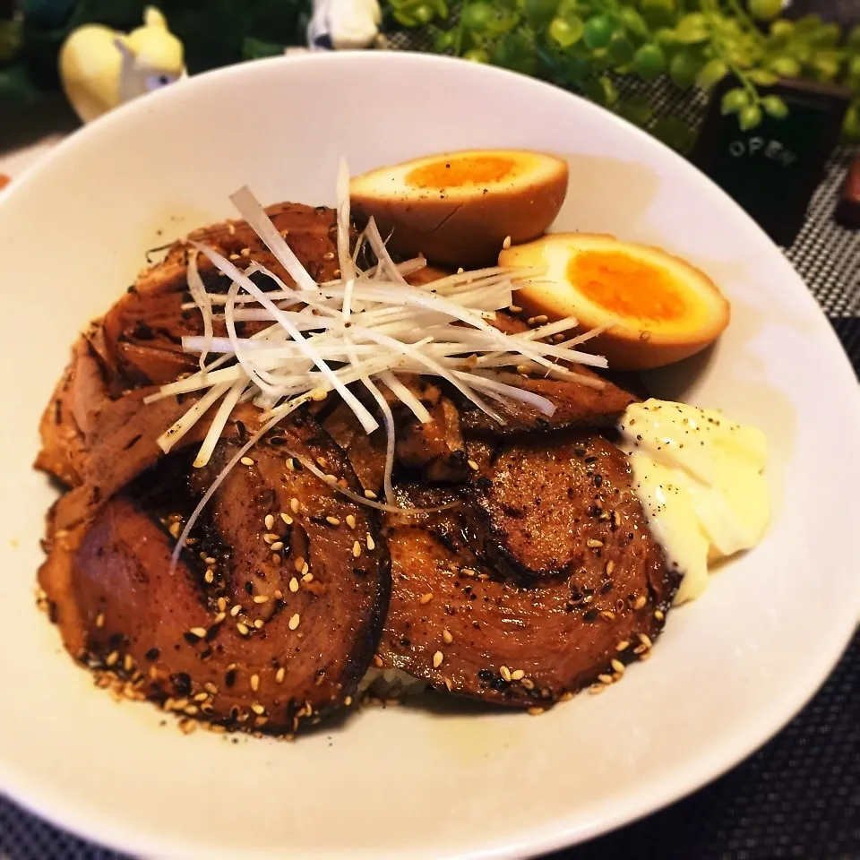 炙りちゃーしゅー丼|Wabiさん