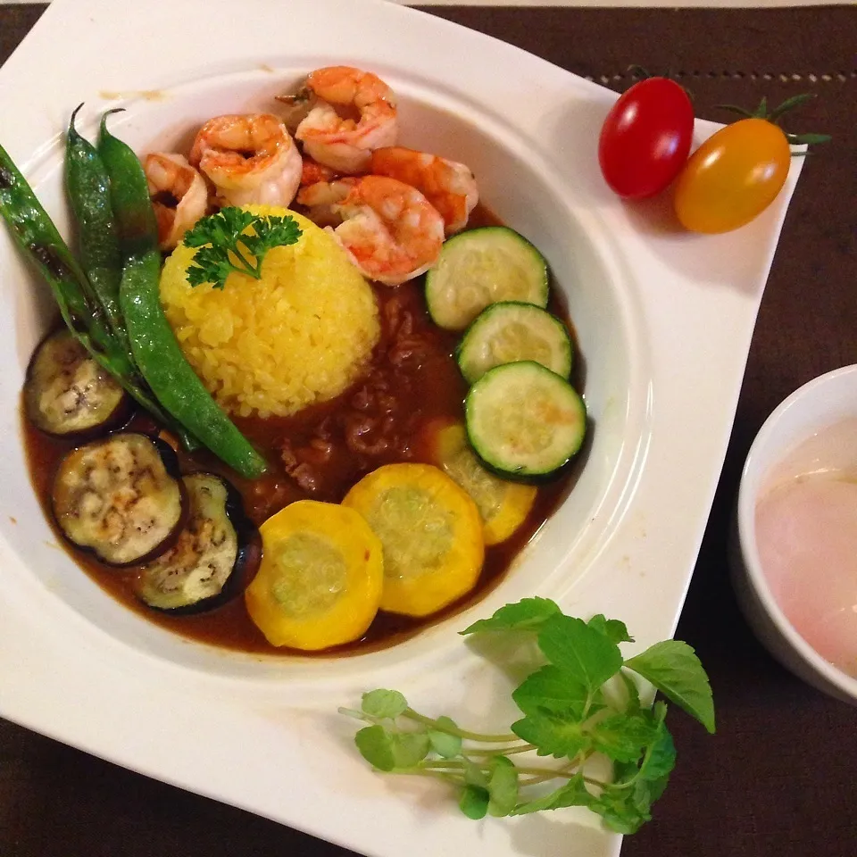 ♪黒毛和牛カレー＊夏野菜グリル乗せ＊温玉添え♪|henryさん