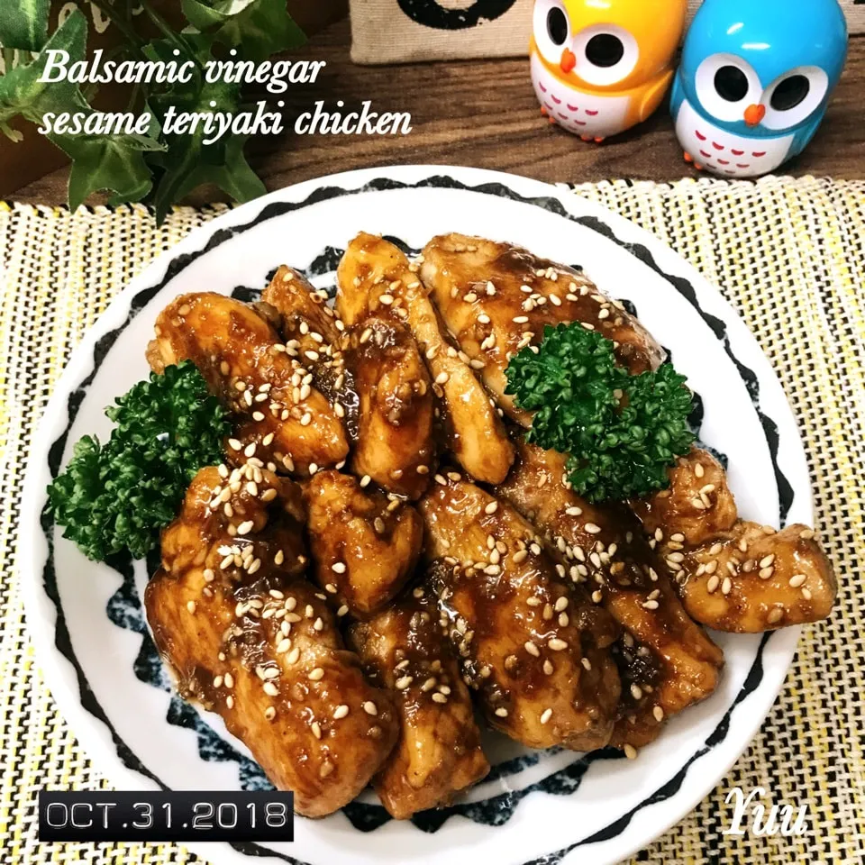 Snapdishの料理写真:10/31☆ﾟバルサミコ酢の胡麻照り焼きチキン☆|ゆうさん