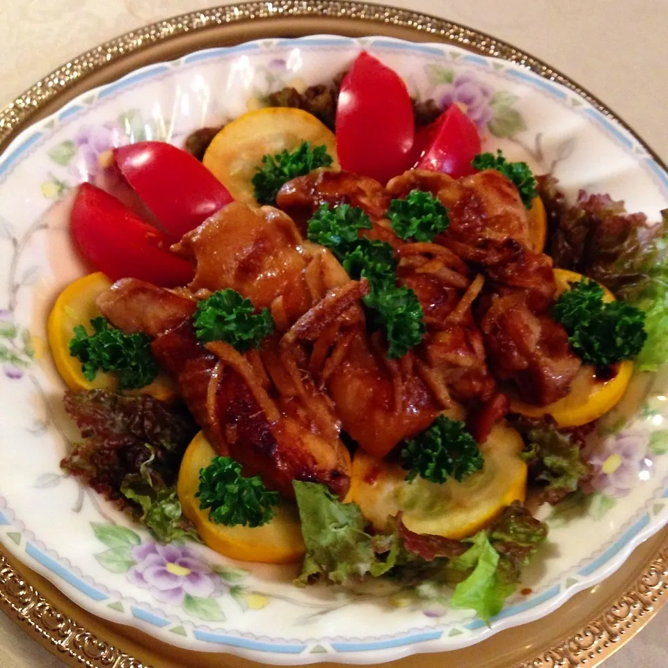 Snapdishの料理写真:♪鶏もも肉のにんにく八丁味噌漬け焼き♪|henryさん