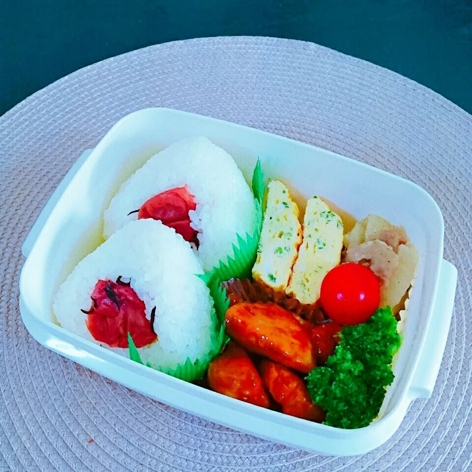 Snapdishの料理写真:11月1日 息子弁当|bobbinさん