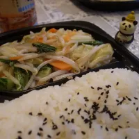 Snapdishの料理写真:野菜たっぷりのお弁当|nobukazuさん