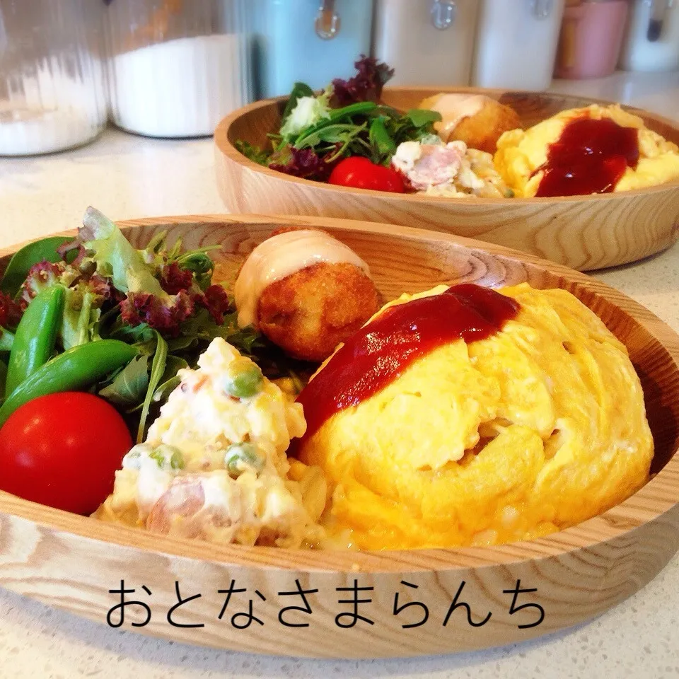 Snapdishの料理写真:炊飯器ケチャップライスでオムライス❤︎|はーちゃんさん