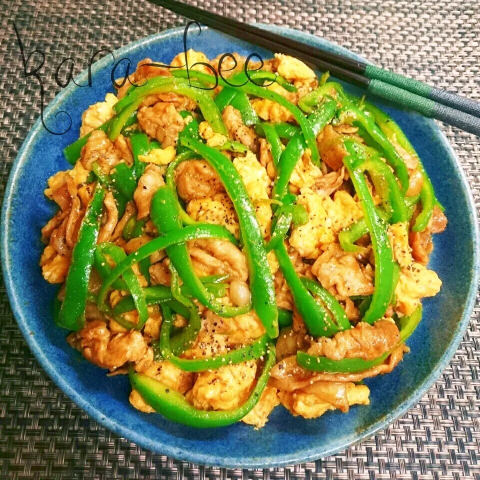 節約･簡単♡夏のカレー風味!豚コマと卵の焼きそばソース炒め|からあげビールさん