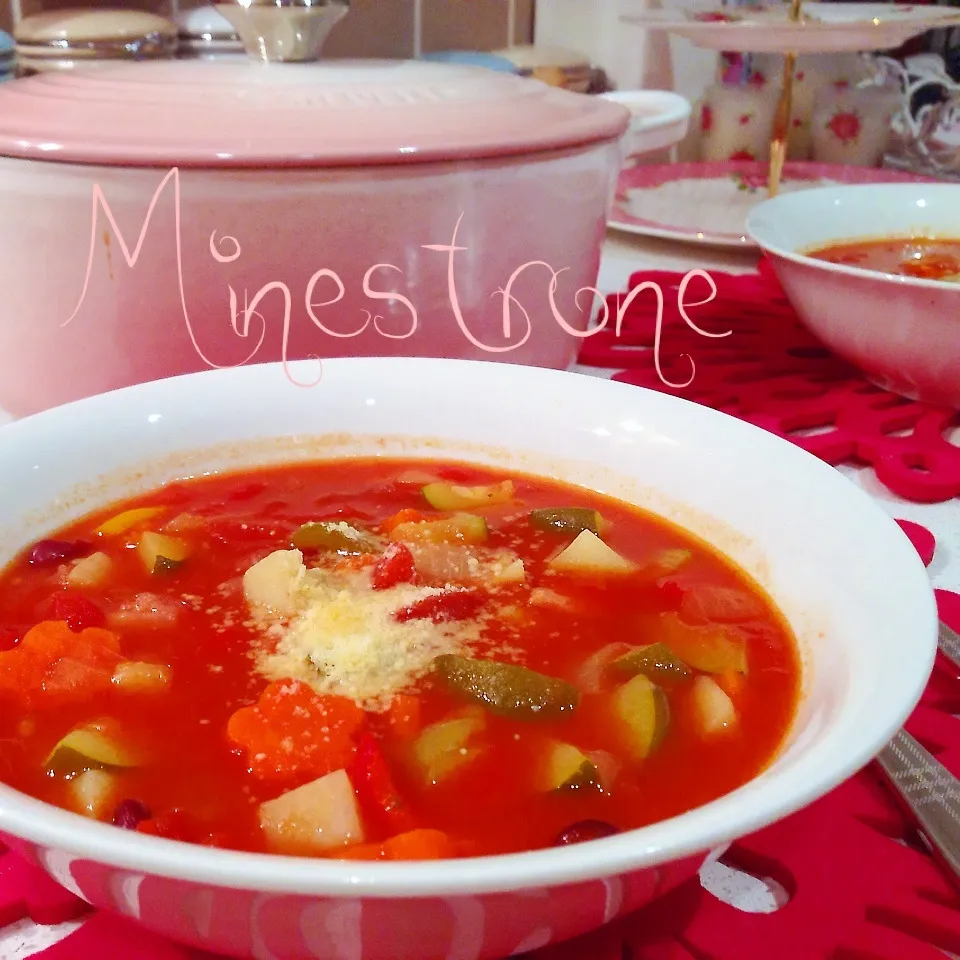 いろんなぉ野菜とビーンズたっぷりminestrone|はーちゃんさん