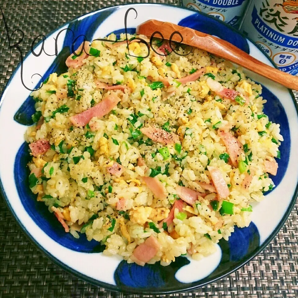 バターでコクうま♡母のニラ玉炒飯【飯研】祝あずみつさん|からあげビールさん