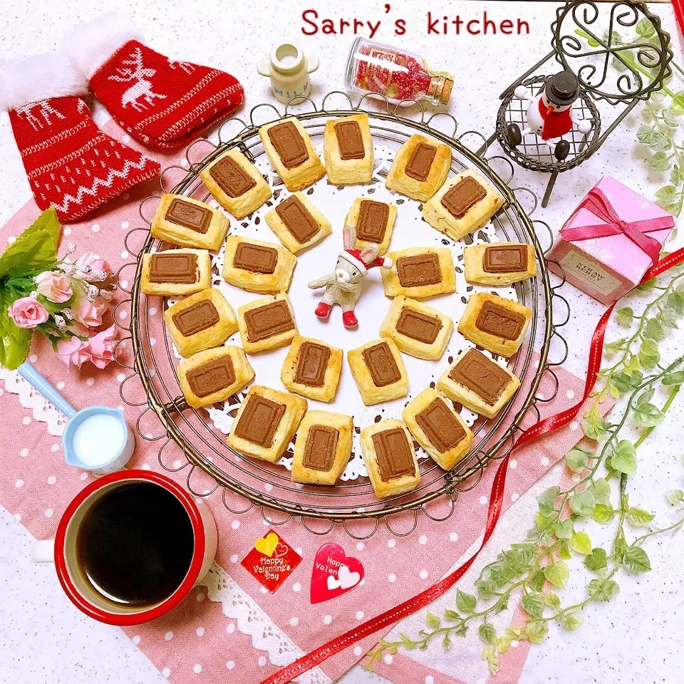 チョコのせ♡ミニスコーン♪|Sarryさん