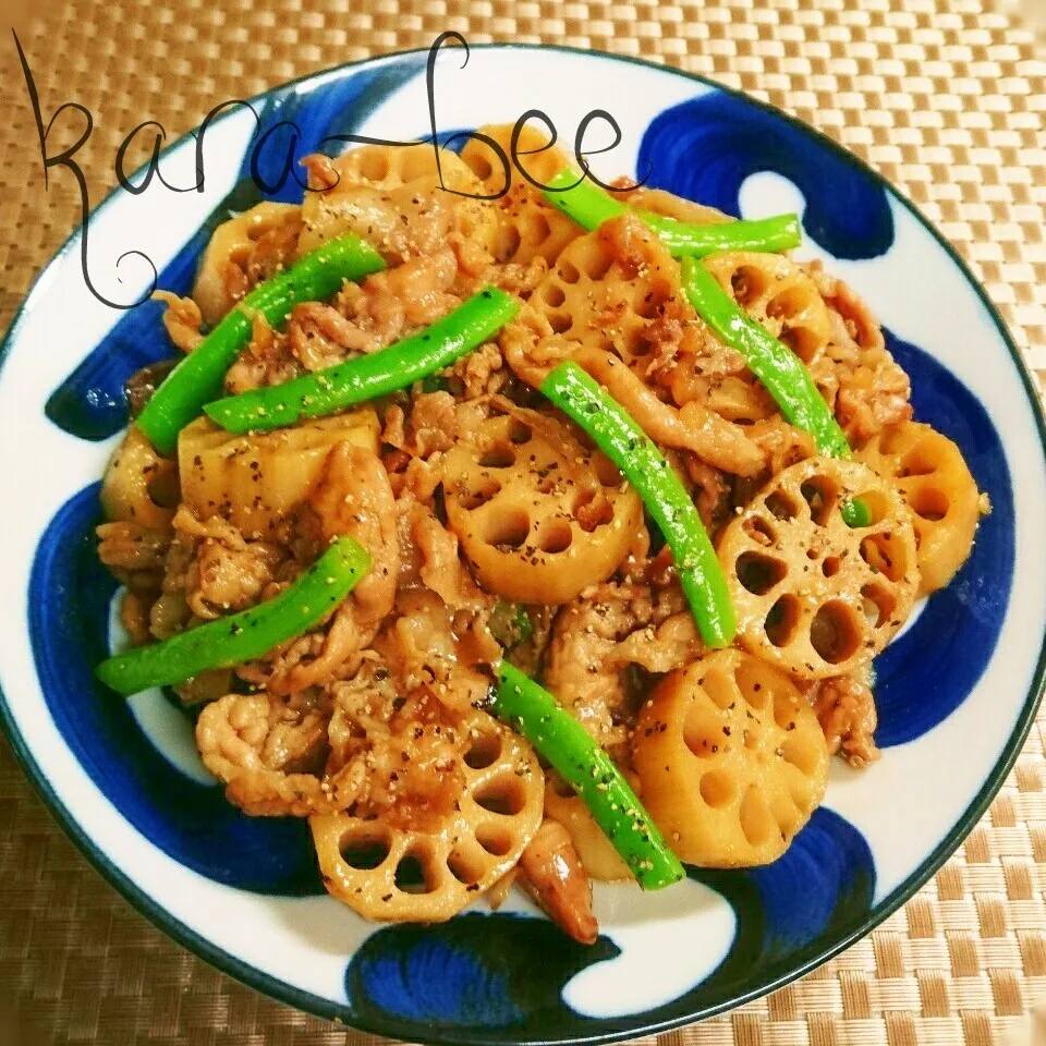 Snapdishの料理写真:旬を食べよう♡ご飯が進む!豚こまと蓮根の甘辛照り炒め|からあげビールさん