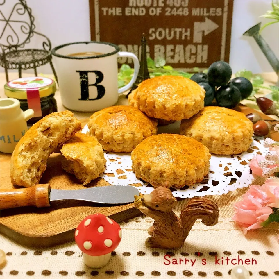 Snapdishの料理写真:粉の味わい感じる♡4種の粉をブレンドしたスコーン♪|Sarryさん