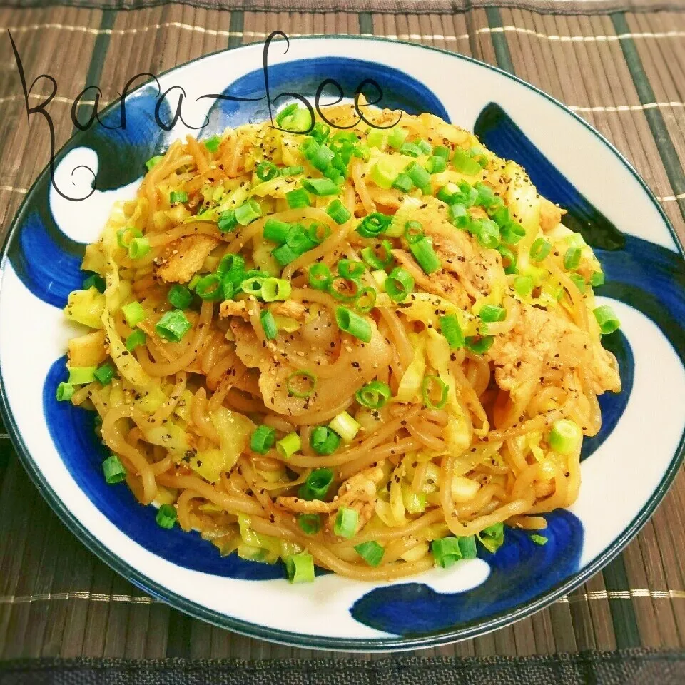 白滝でヘルシー大満足♡カレー焼きそば風おつまみ【祝まりぴー】|からあげビールさん