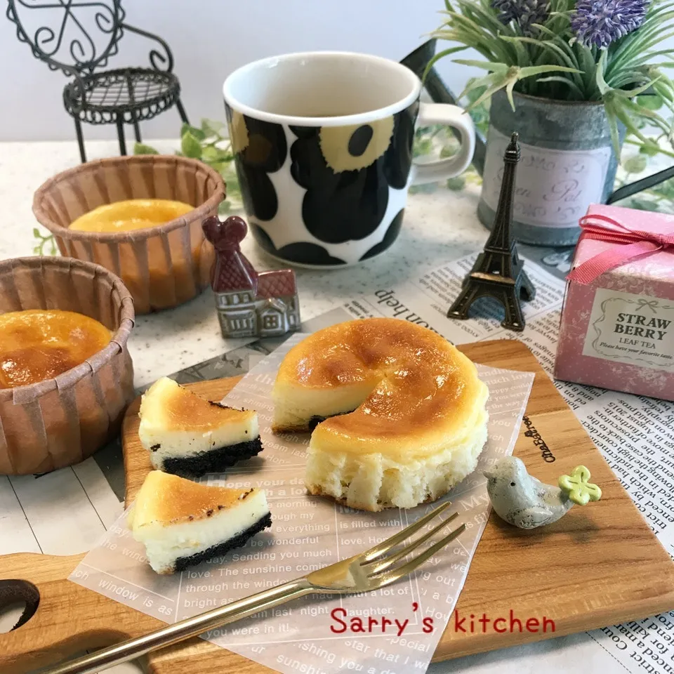 カップで♡ミニチュアベイクドチーズケーキin オレオ♪|Sarryさん