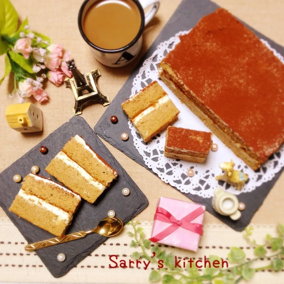 コーヒースポンジで♡ホワイトチョコクリームのデコケーキ♪|Sarryさん