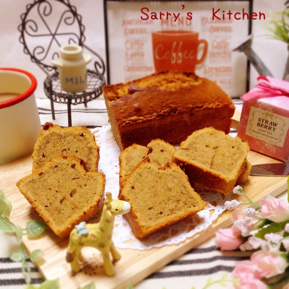 Snapdishの料理写真:インスタントコーヒーで♡カフェオレパウンドケーキ♪|Sarryさん