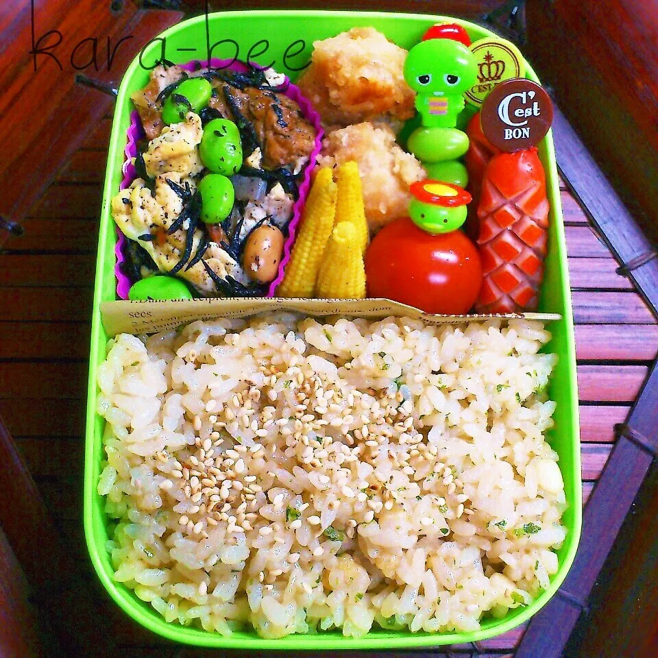 たぬきご飯で本日の学童弁当|からあげビールさん