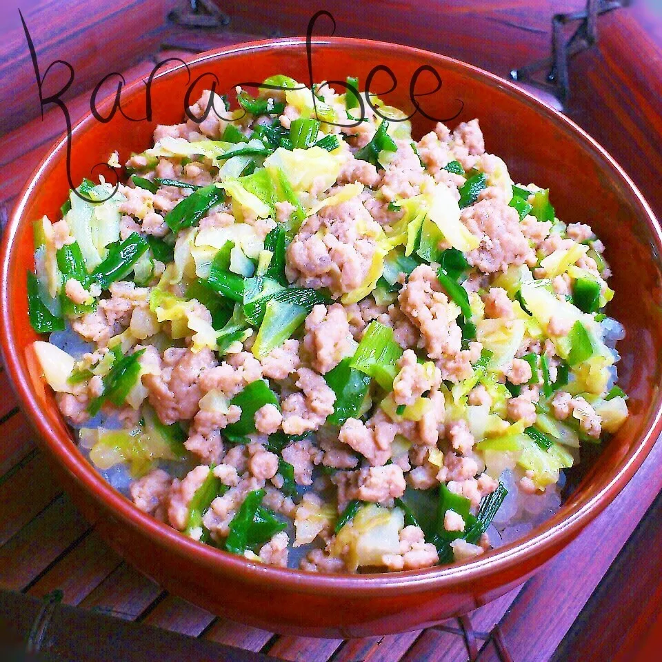 試してほしいズボラ飯♡簡単激ウマ♪食べたら餃子どーん|からあげビールさん