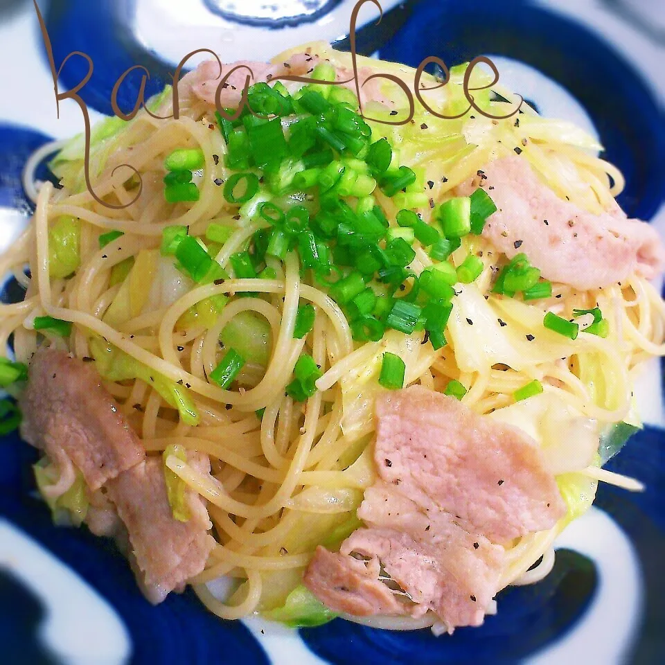 塩焼きそば風パスタ❤ビール片手にお箸でどうぞ【痩せ活】|からあげビールさん