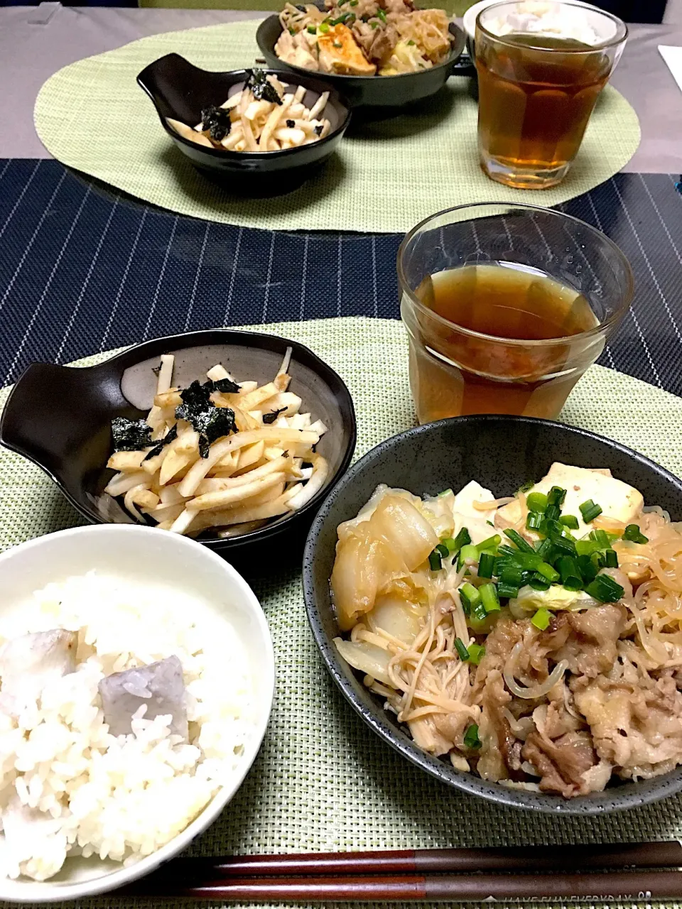 Snapdishの料理写真:・肉豆腐 ・大根サラダ ・里芋ご飯|ちぐあささん