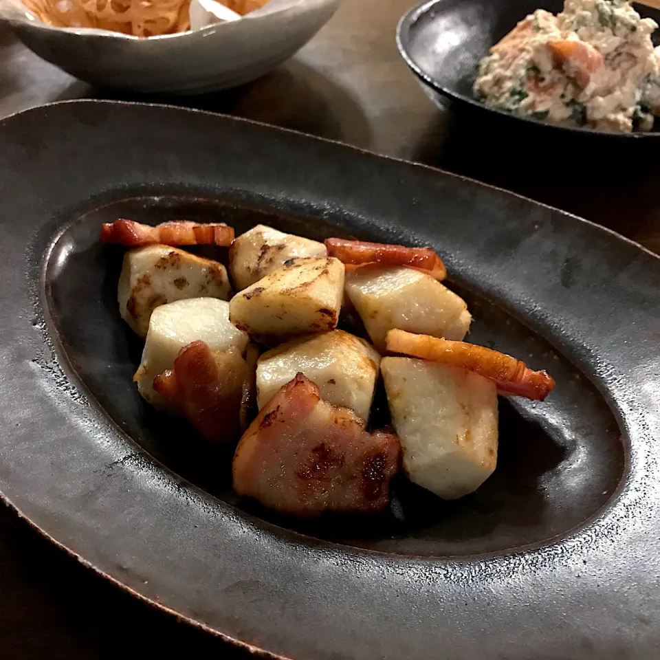 麻紀子さんの料理 里芋とベーコンの蒸し煮|kayoさん