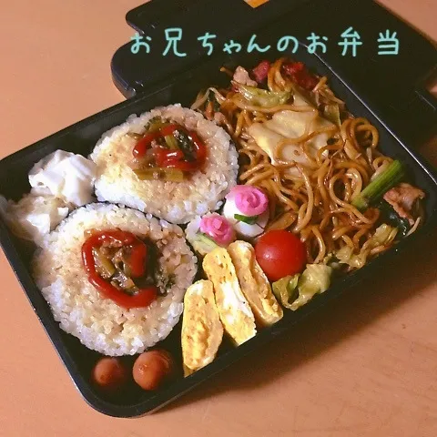 焼そば＆ナスミートおにぎりのお弁当|takarinさん