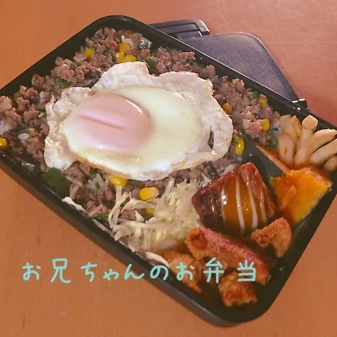 Snapdishの料理写真:今日から二学期…九州なのに… もう少し休みたかった。お弁当|takarinさん