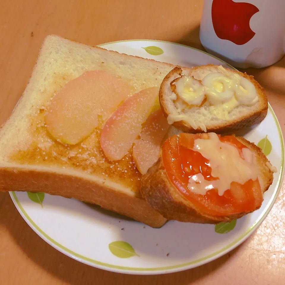 Snapdishの料理写真:朝ごパン|takarinさん