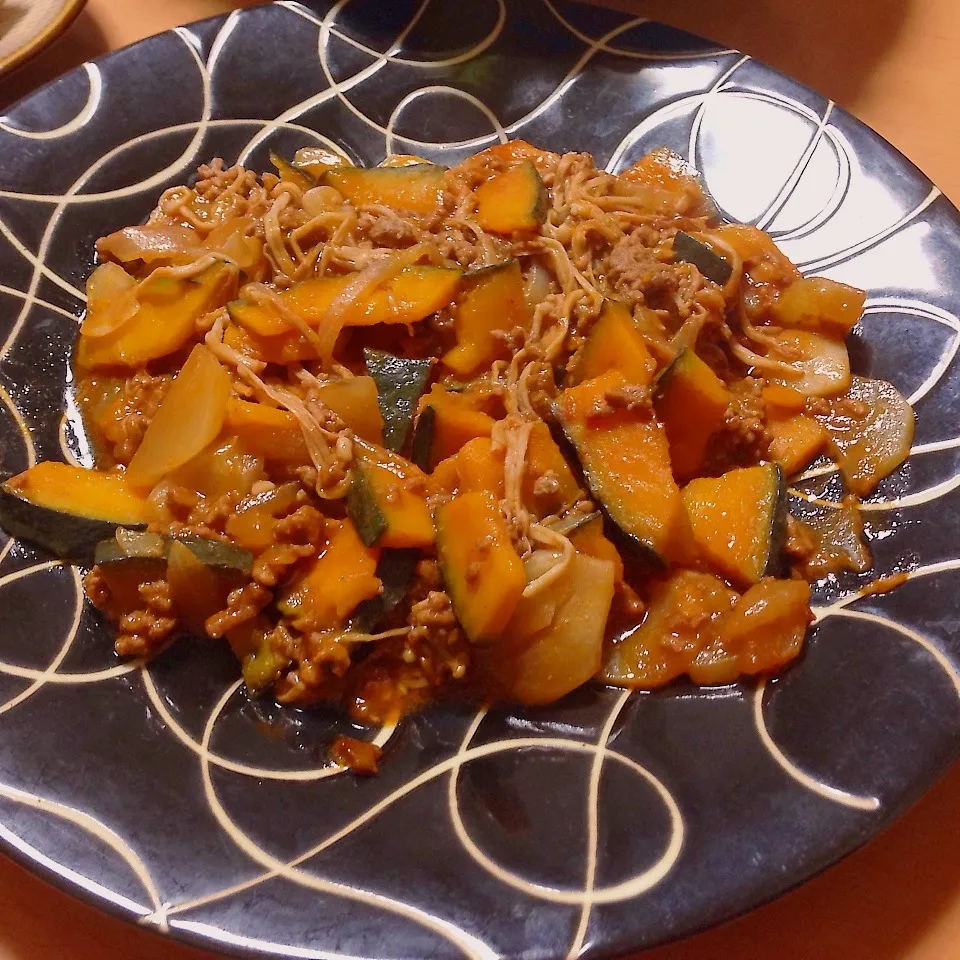 カボチャと挽き肉のケチャップ炒め|takarinさん