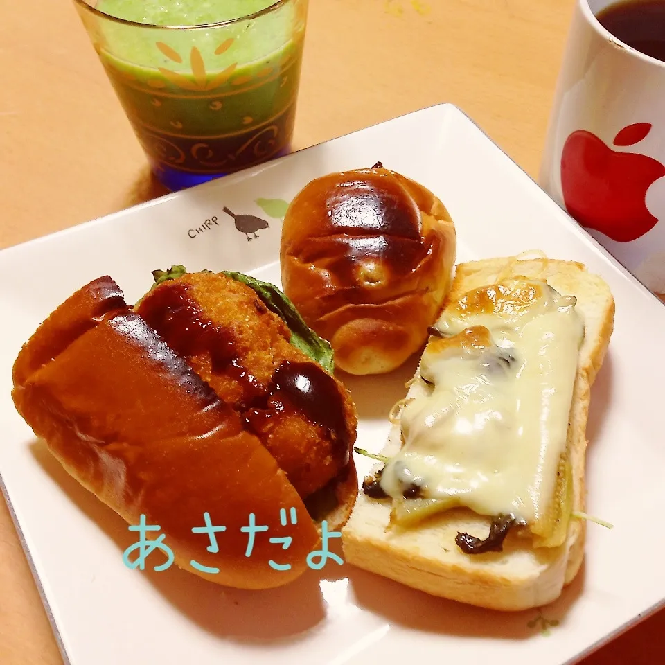 Snapdishの料理写真:朝ごパン３種|takarinさん