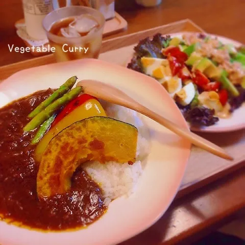 Snapdishの料理写真:週末の野菜たっぷりカレー♪|party martyさん