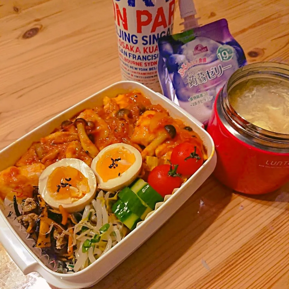 トマトチキン丼弁当🍱|あずきラテさん