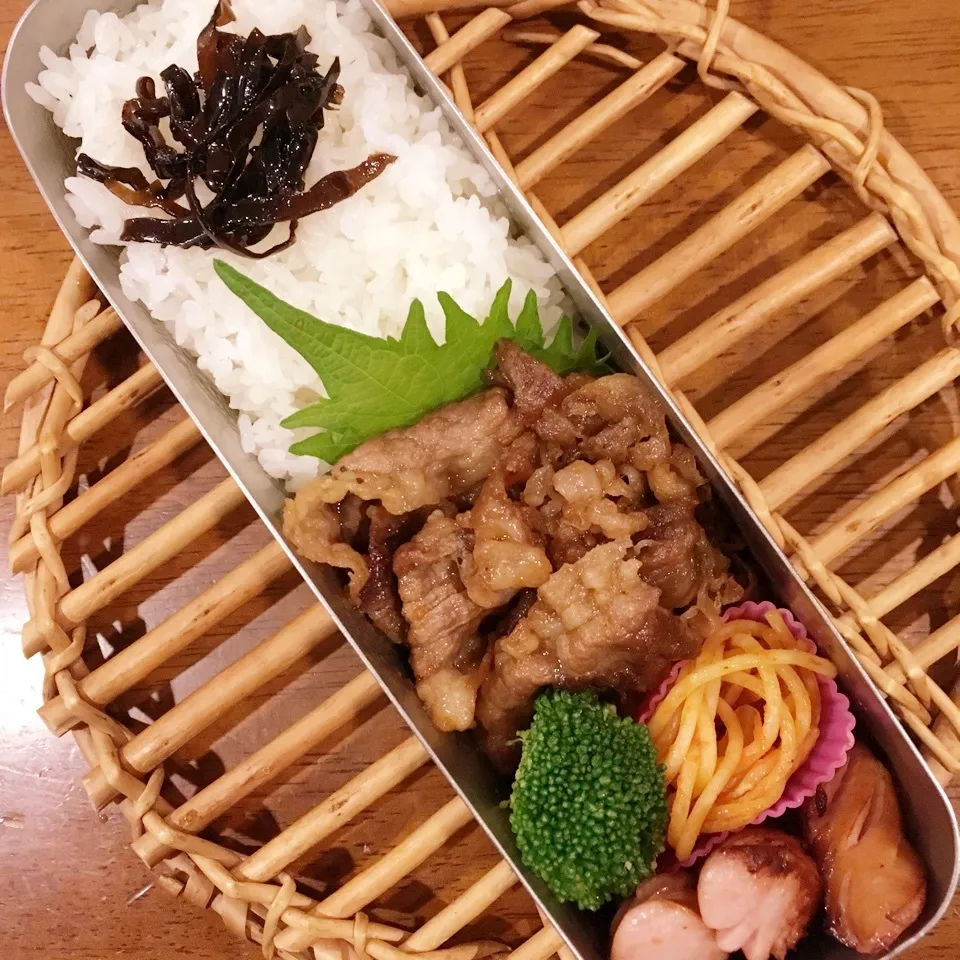 Snapdishの料理写真:カルビ焼肉弁当|なつこいっきママさん