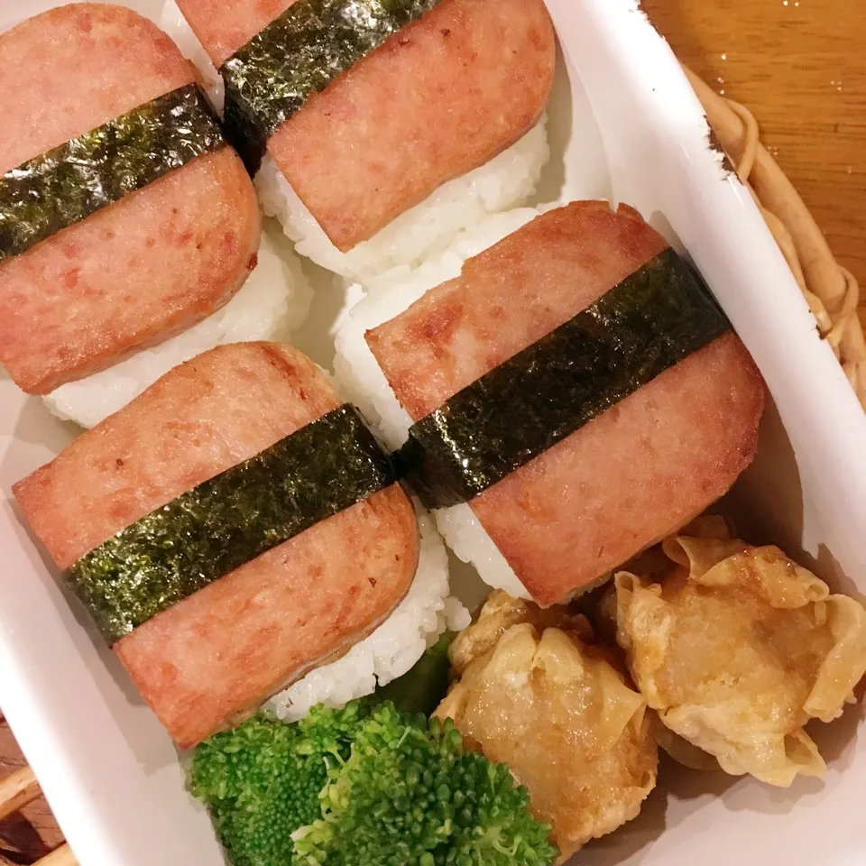 スパムおにぎり弁当|なつこいっきママさん