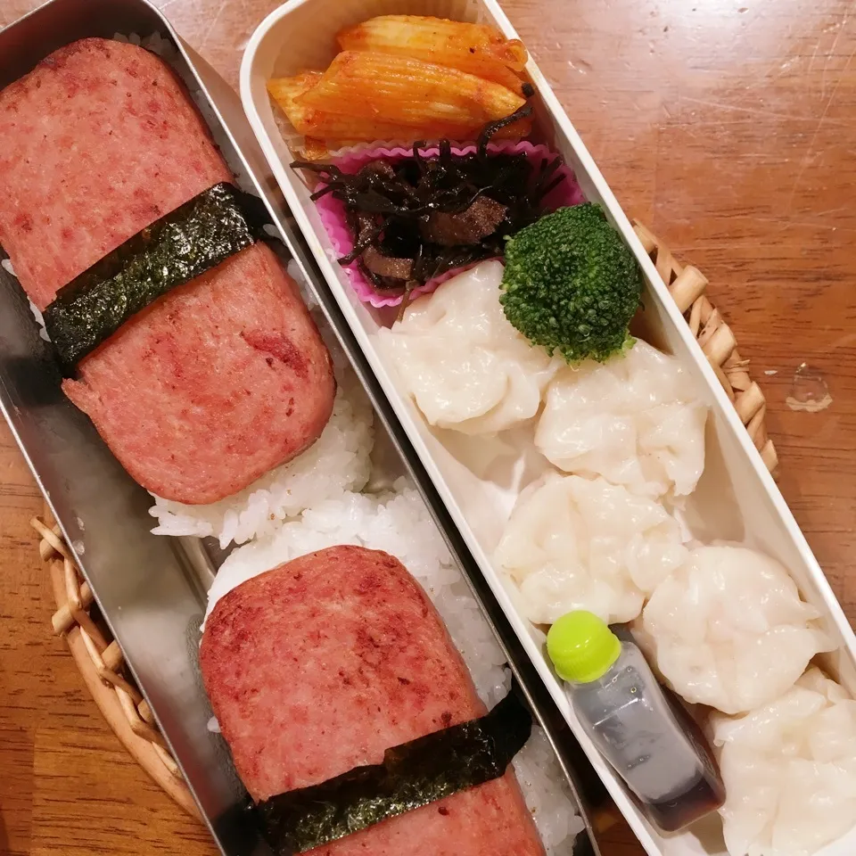 Snapdishの料理写真:スパムおにぎり弁当|なつこいっきママさん