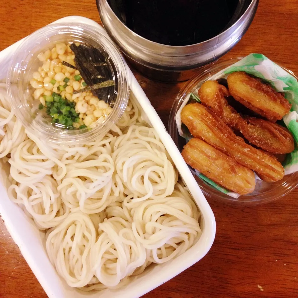 Snapdishの料理写真:ざるそば弁当|なつこいっきママさん