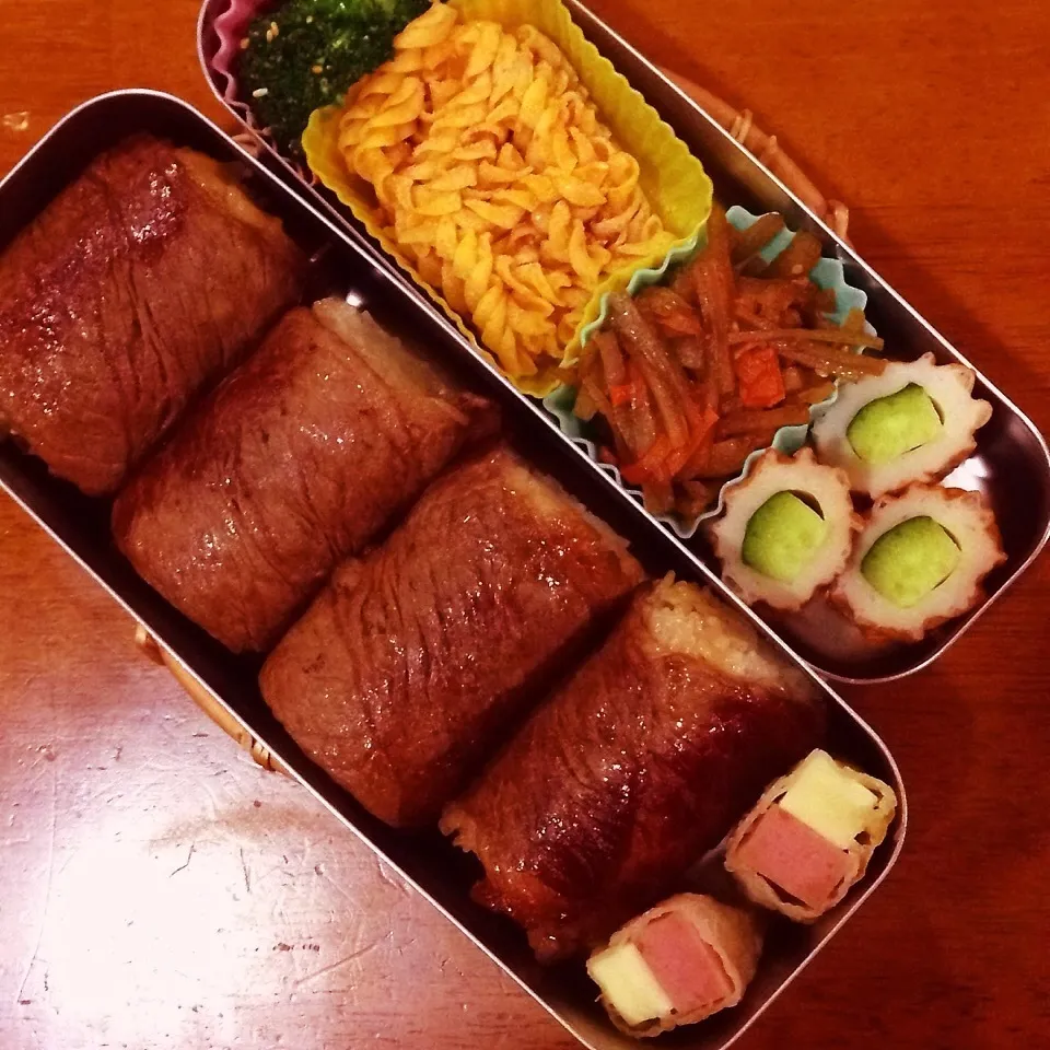 肉巻きおにぎり弁当|なつこいっきママさん