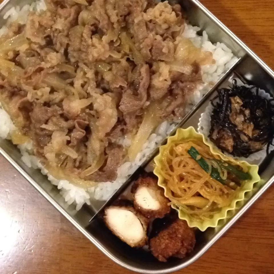 牛丼弁当|なつこいっきママさん