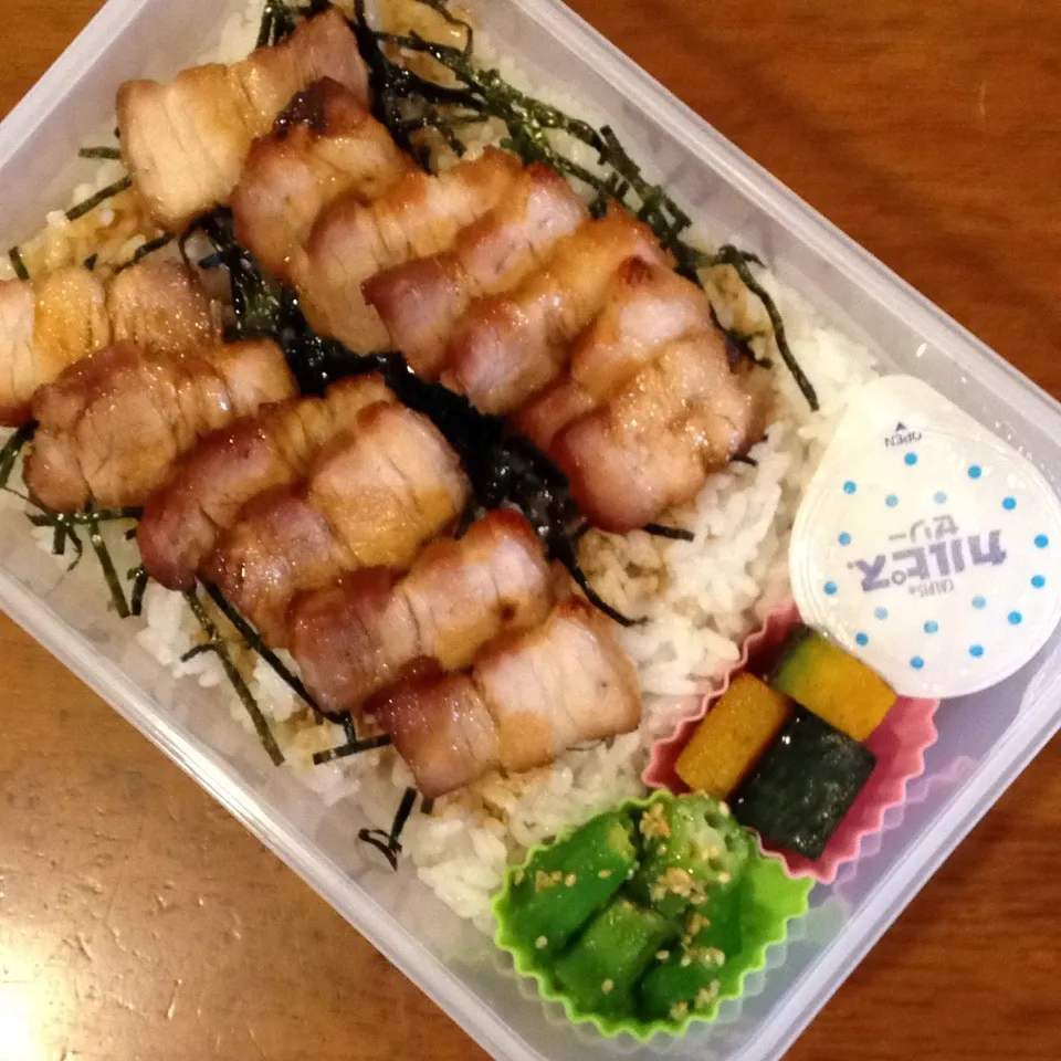 Snapdishの料理写真:チャーシュー弁当|なつこいっきママさん