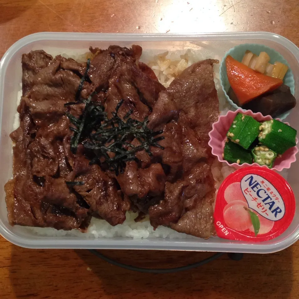 牛肉甘辛弁当|なつこいっきママさん